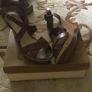 Brand New Brown Sandals Size 9.5